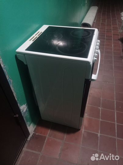 Плита электрическая стеклокерамика б/у