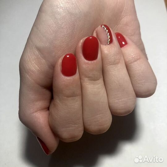 Маникюр + гель лак 1000, педикюр + гель лак 1500