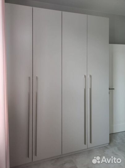 Мебель в ванную на заказ пик