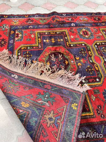 Ковер шерстяной ручной работы