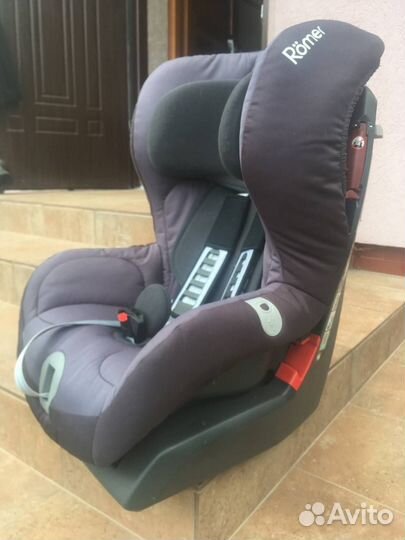 Автомобильное кресло 