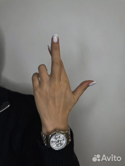 Маникюр, Педикюр, Коррекция нарощенных