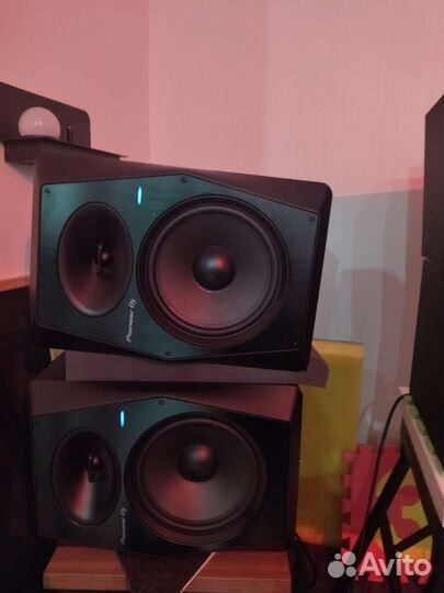 Студийные мониторы Pioneer DJ VM-80