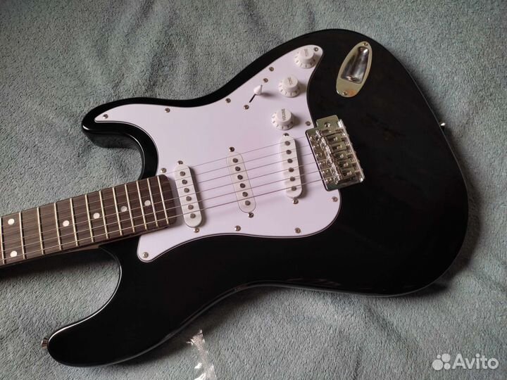 Электро гитара бу
