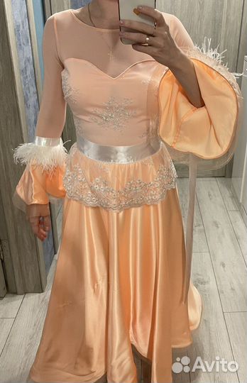 Платье для бальных танцев стандарт