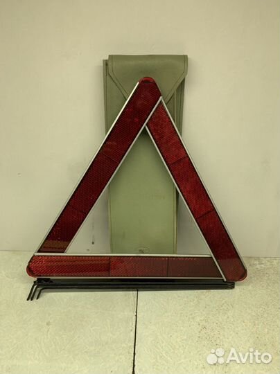 Аварийный знак узтм 1990 год