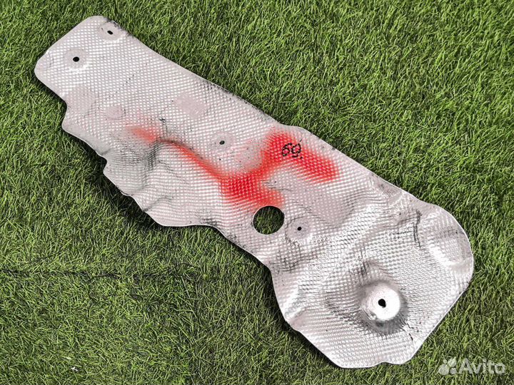 Тепловой экран передний левый Bmw X6 G06