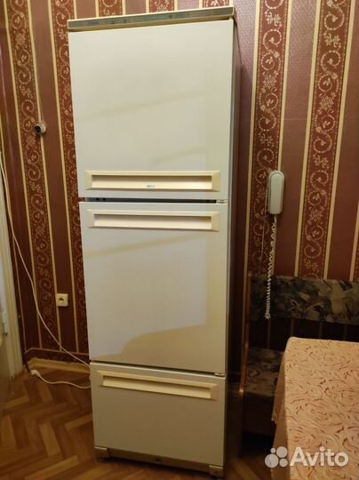 Холодильник бу стинол