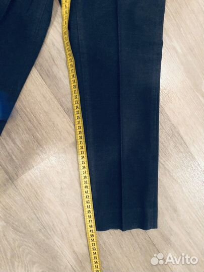 Школьный костюм леогранд 128 р. и ботинки 32 р