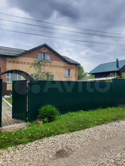 Дом 247 м² на участке 13 сот.