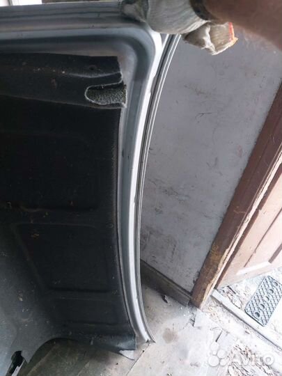 Крышка багажника Volvo 940