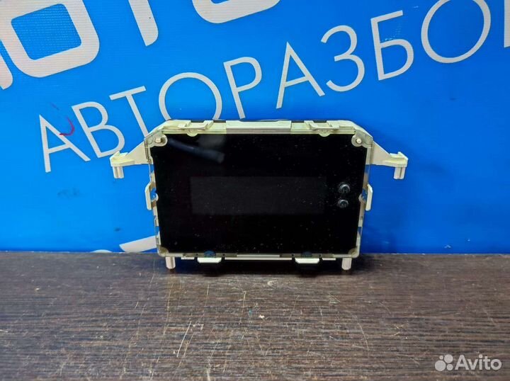 Интерактивный дисплей Ford Fiesta Mk6