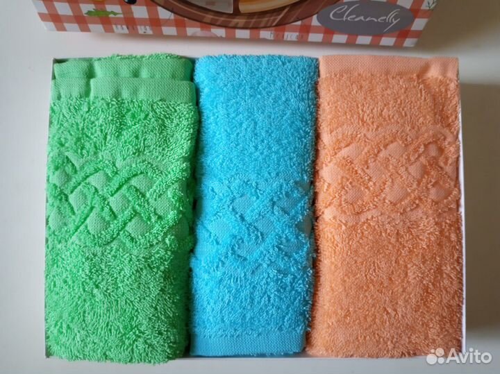 Полотенце махровое