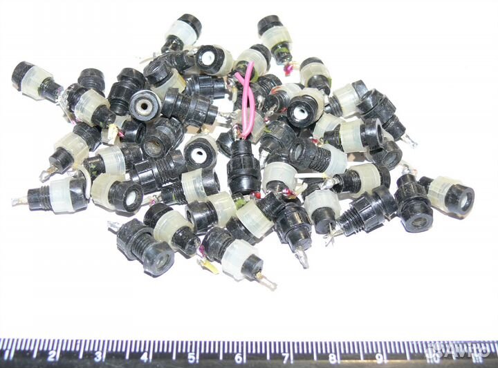 Гнездо (гнёзда) однополюсное Г1,6Б штекеры мш-1