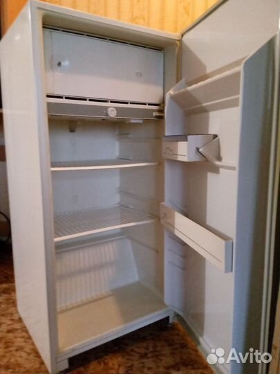 Холодильник 