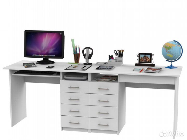 Письменный стол