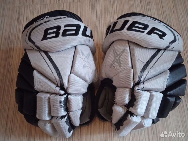 Профессиональные хоккейные краги Bauer vapor x800