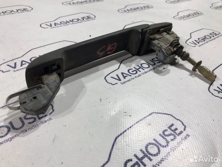 Ручка двери внешняя передняя левая Volkswagen Golf