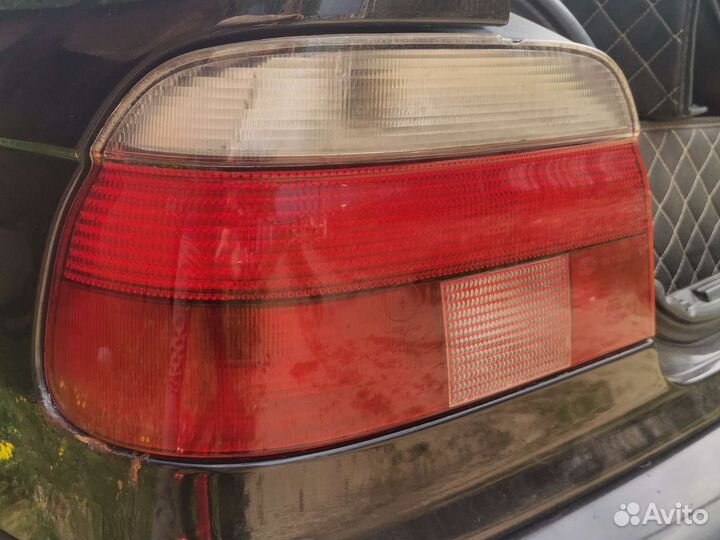 Задние фонари BMW 5 e39