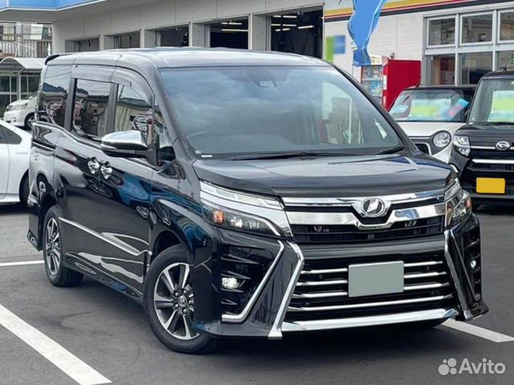 Toyota Voxy 2.0 CVT, 2020, 56 000 км