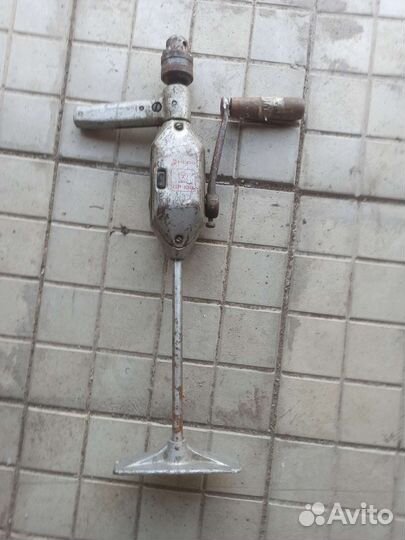 Ручной коловорот дрель