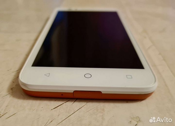Alcatel OneTouch 700