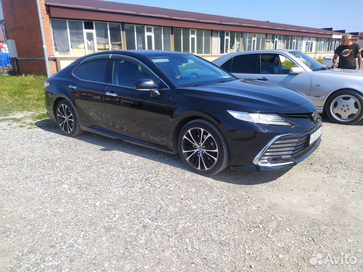 Капот на toyota camry 70 бу