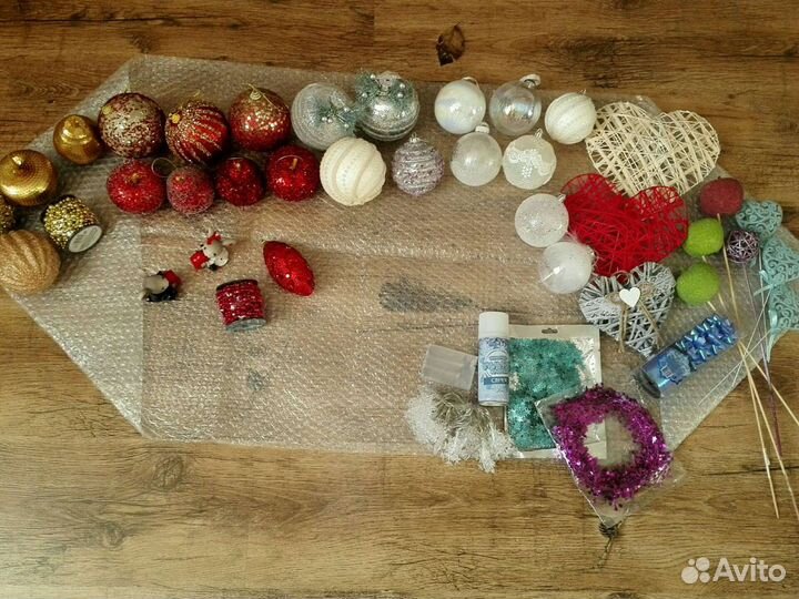 Новогодние игрушки