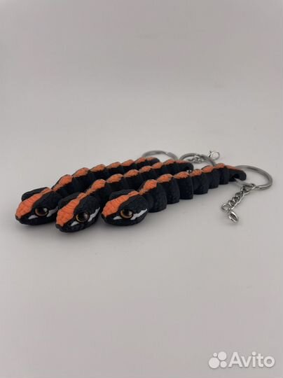 Змея брелок подвижная 3D