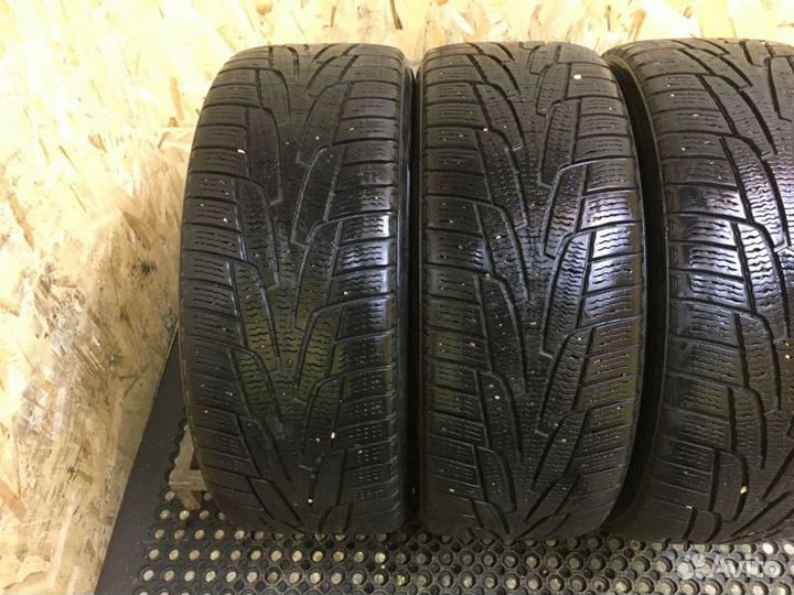 Kumho I'Zen KW31 225/45 R18 95R