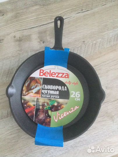 Сковорода чугунная литая