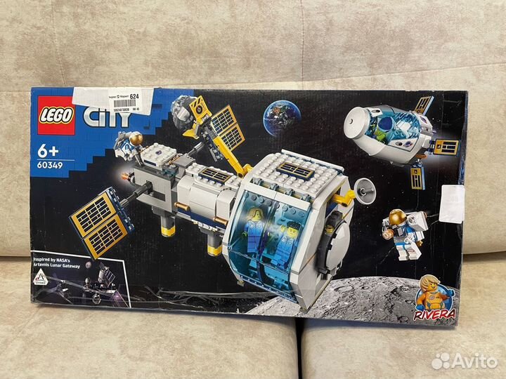 Lego City Space Port 60349 Лунная космическая стан