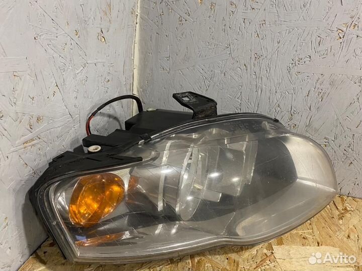 Фара передняя правая Audi А4 B7
