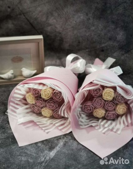 Букет из шоколадных роз