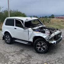 ВАЗ (LADA) 4x4 (Нива) 1.7 MT, 2020, битый, 51 000 км