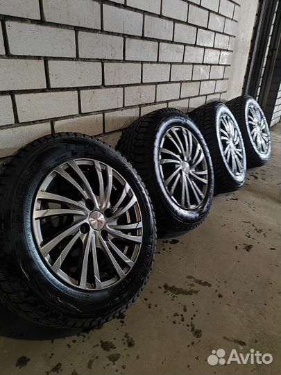 Литье диски r15 4x100 с резиной