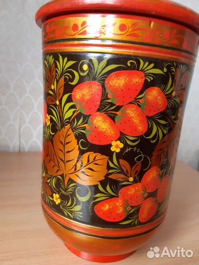 Хохломская ваза