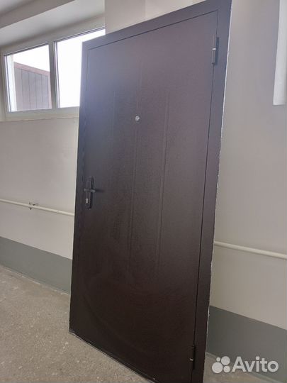 Дверь входная бу