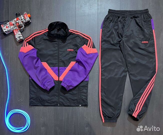 Спортивный костюм adidas