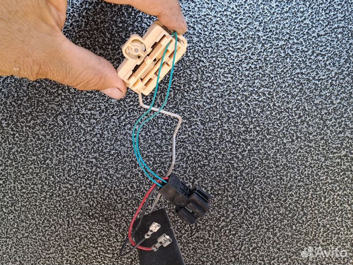 Датчик уровня топлива mercedes w203 1.8 компрессор