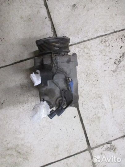 Компрессор системы кондиционирования Mitsubishi La