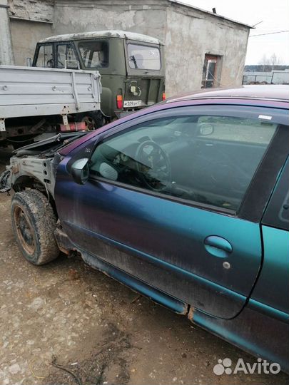 Двери peugeot 206 купе