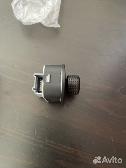 Кнопла регурировка зеркал