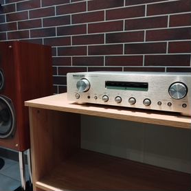 Hi-Fi стерео усилитель Marantz PM4001