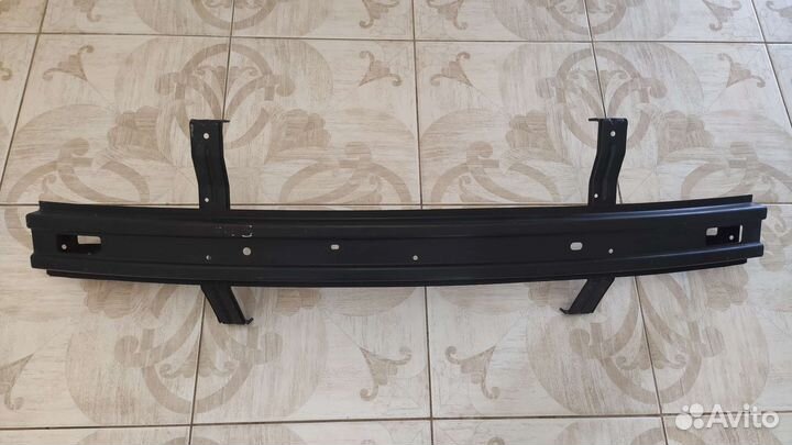 Держатель заднего бампера