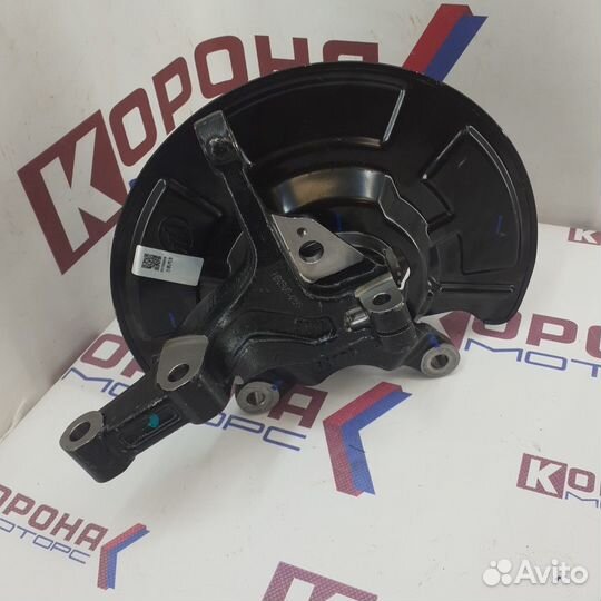 Ступица передняя в сборе с поворотным кулаком лева