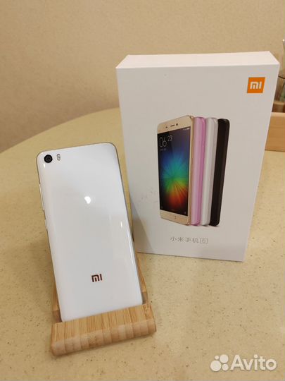 Смартфон Xiaomi Mi5 64gb
