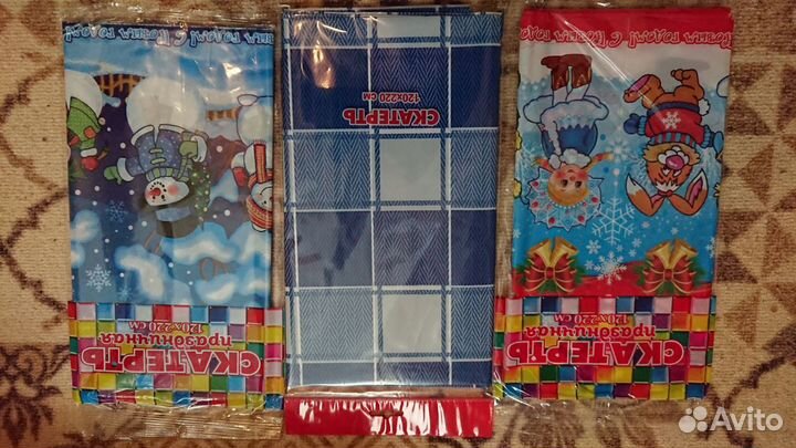 Скатерти одноразовые праздничные