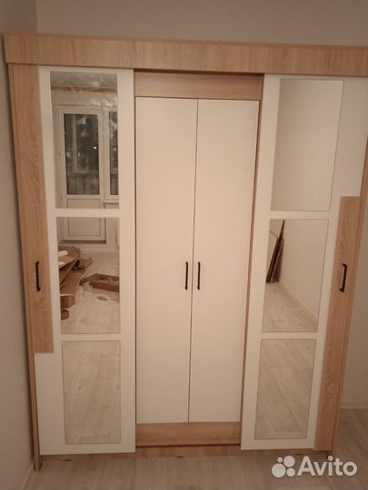 Шкаф купе Виктор