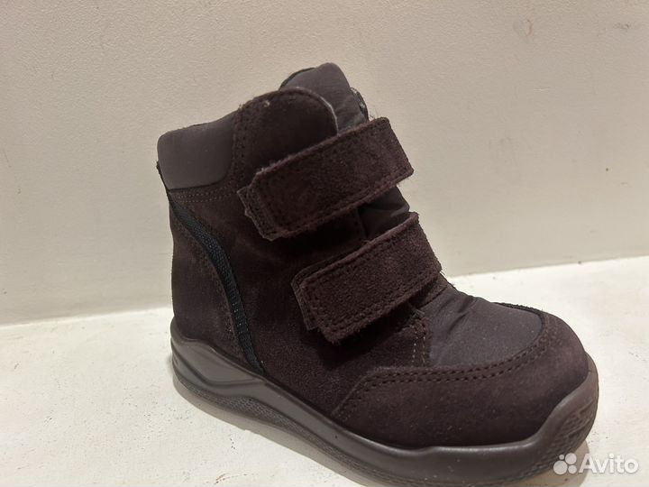 Ботинки демисезонные для девочки 24 размер